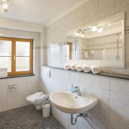 Golden Gapa Central Apartment 4 *